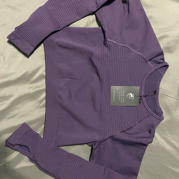 Alphalete Revival Seamless Long Sleeve - Picture 3 of 4